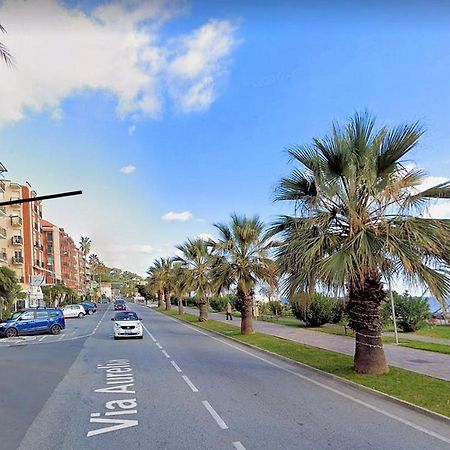 Appartamento Frontemare Marina dʼMarina dʼAndora Exterior foto